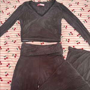 baddieville 2pc tie dye set